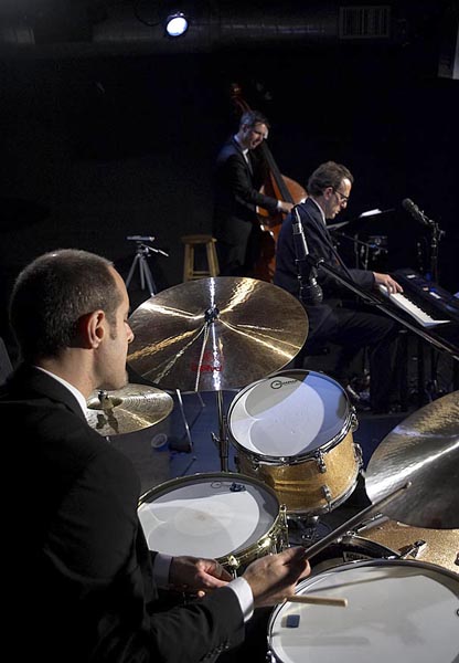 The Lush Pop Trio 818-373-7511